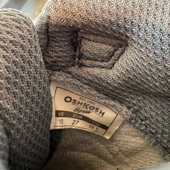 OshKosh B’Gosh Gray and Green Toddler Shoes Size 10 - Picture 8 of 9